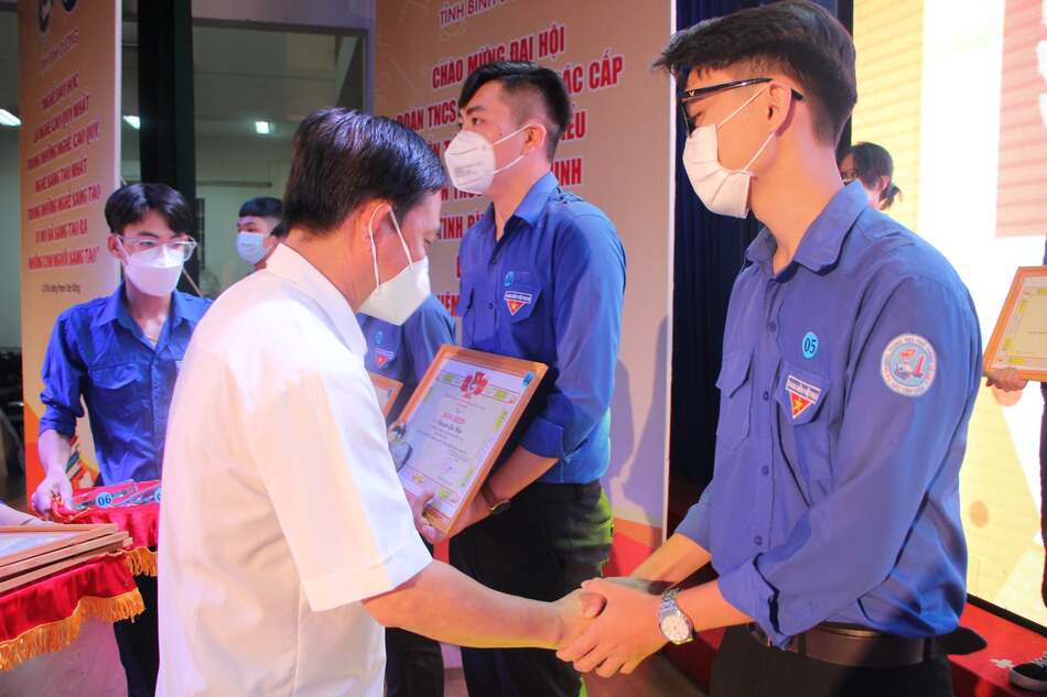 Đào tạo từ xa – Cao đẳng Phương Đông