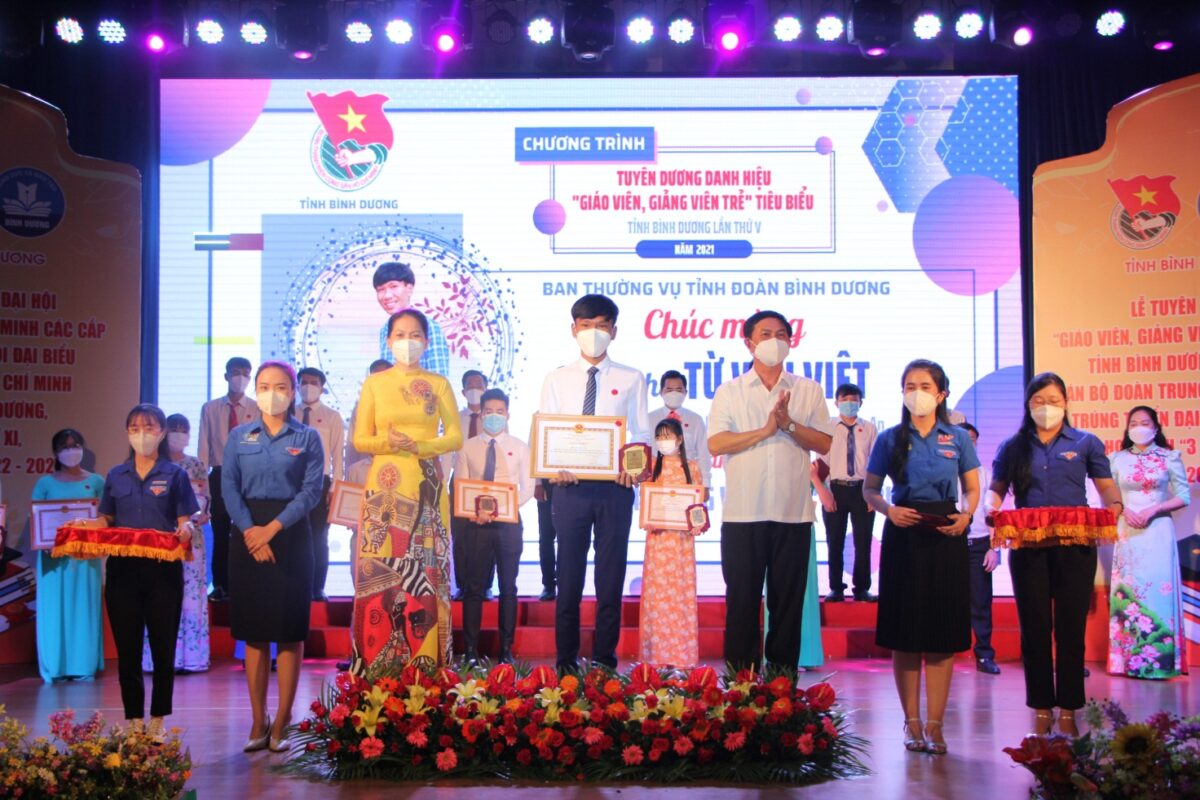 Đào tạo từ xa – Cao đẳng Phương Đông